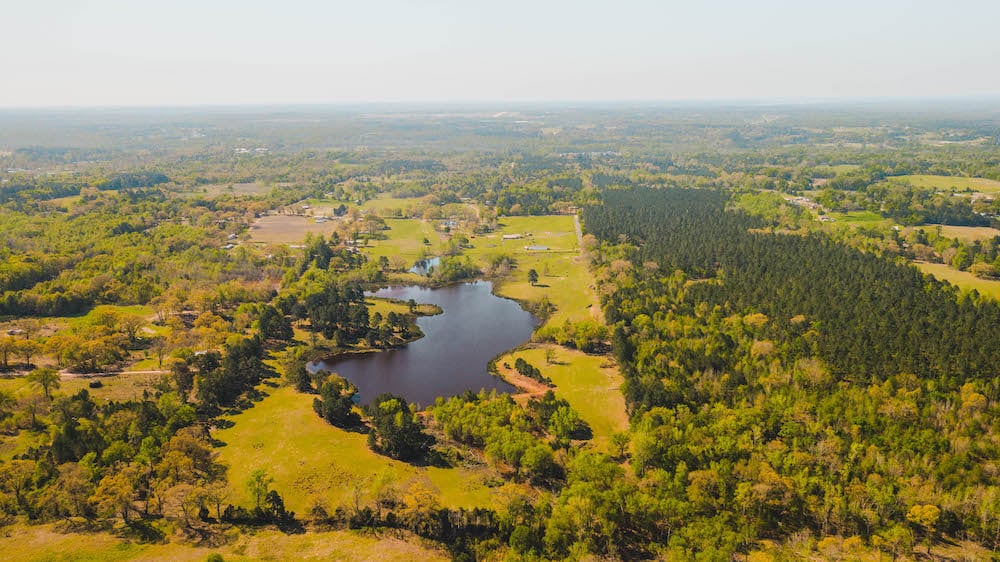 Guide to Living in East Texas TX Ranches West & Swope Ranches